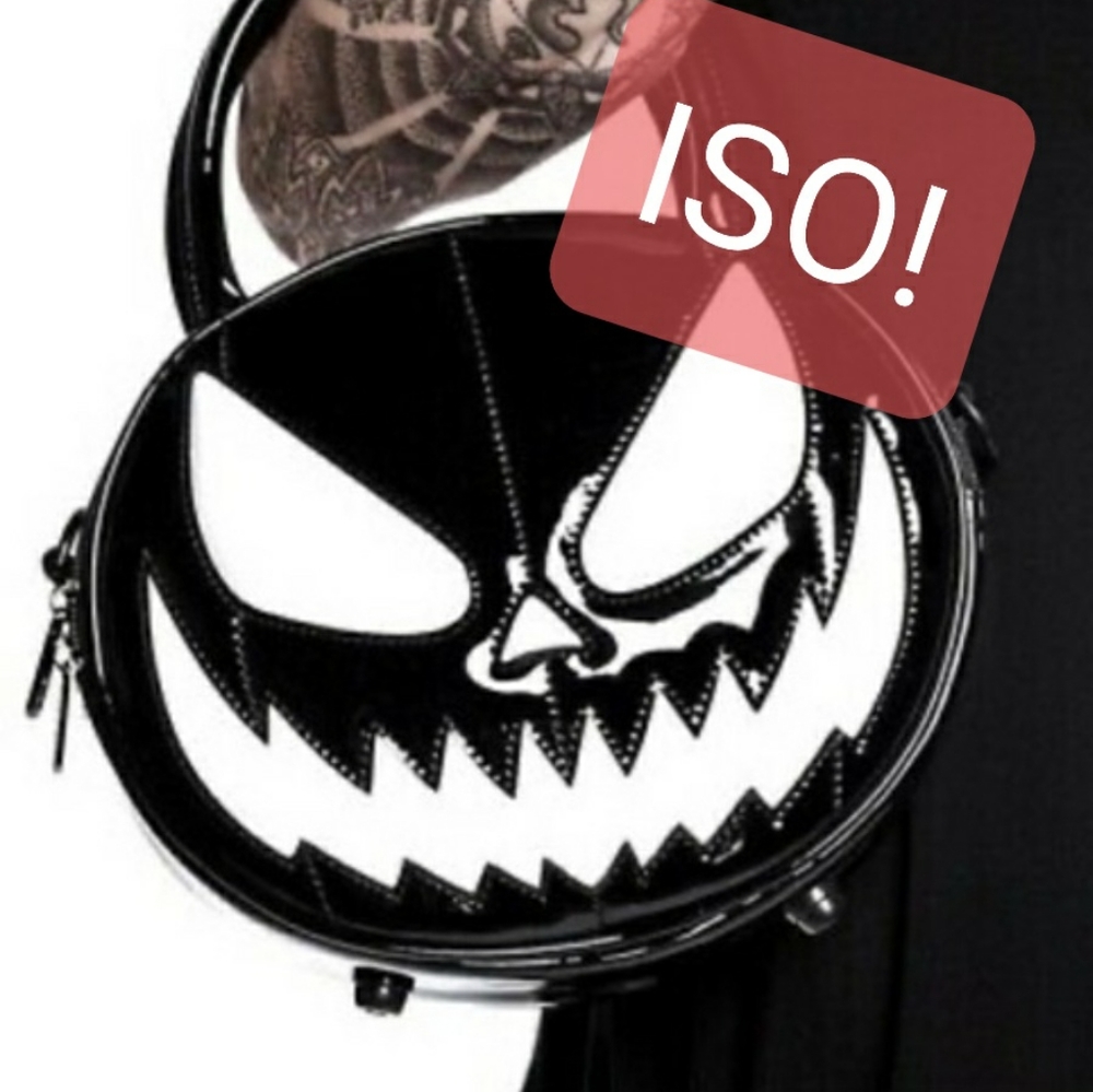 ISO Killstar Purse!